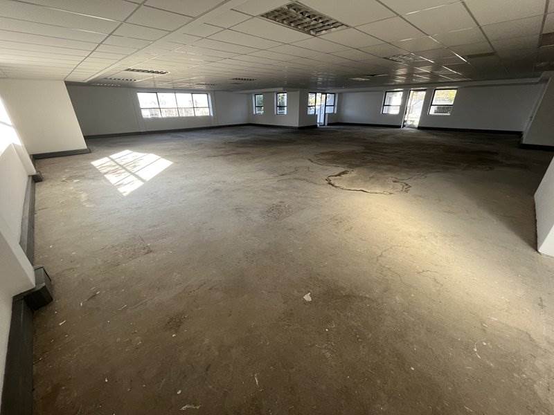 738  m² Office Space in Woodmead photo number 17