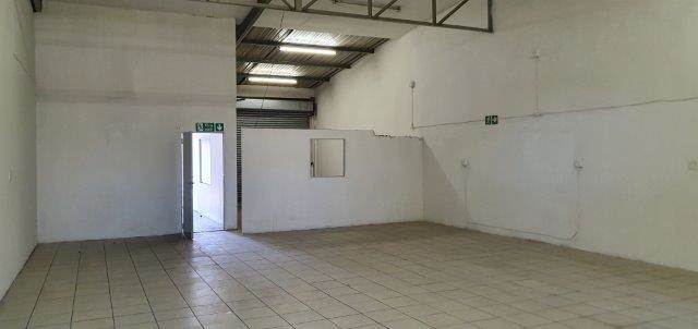 180  m² Industrial space in Ooseinde photo number 1