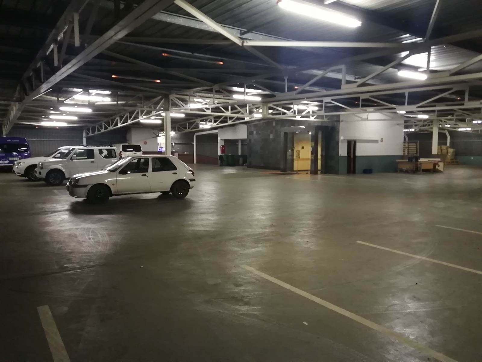 5569  m² Commercial space in Pinetown Central photo number 10