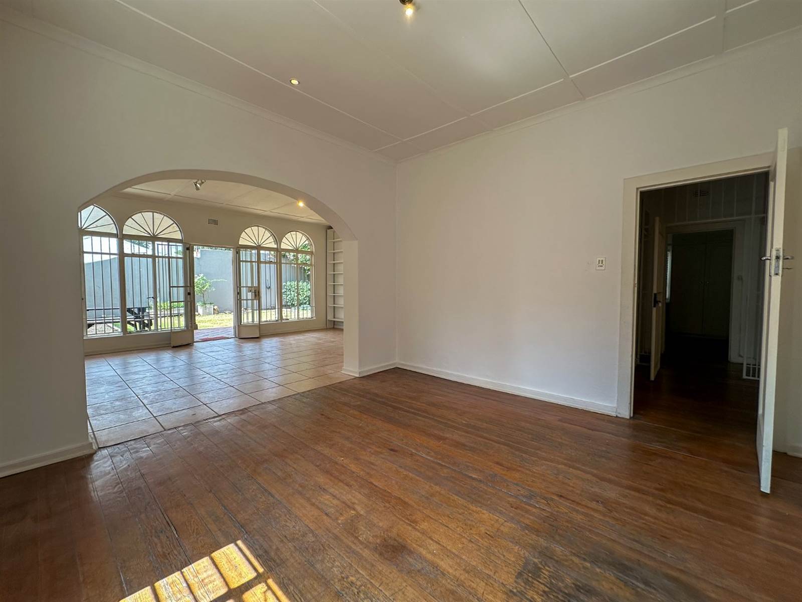 3 Bed House in Parkhurst photo number 12