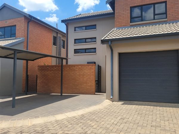 3 Bed Townhouse