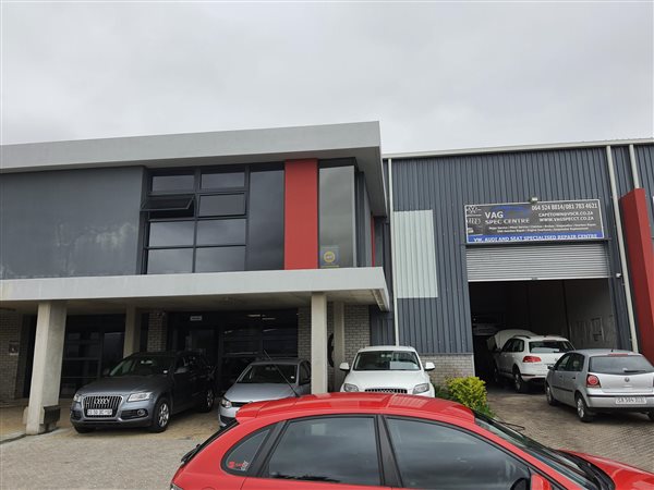 328  m² Commercial space
