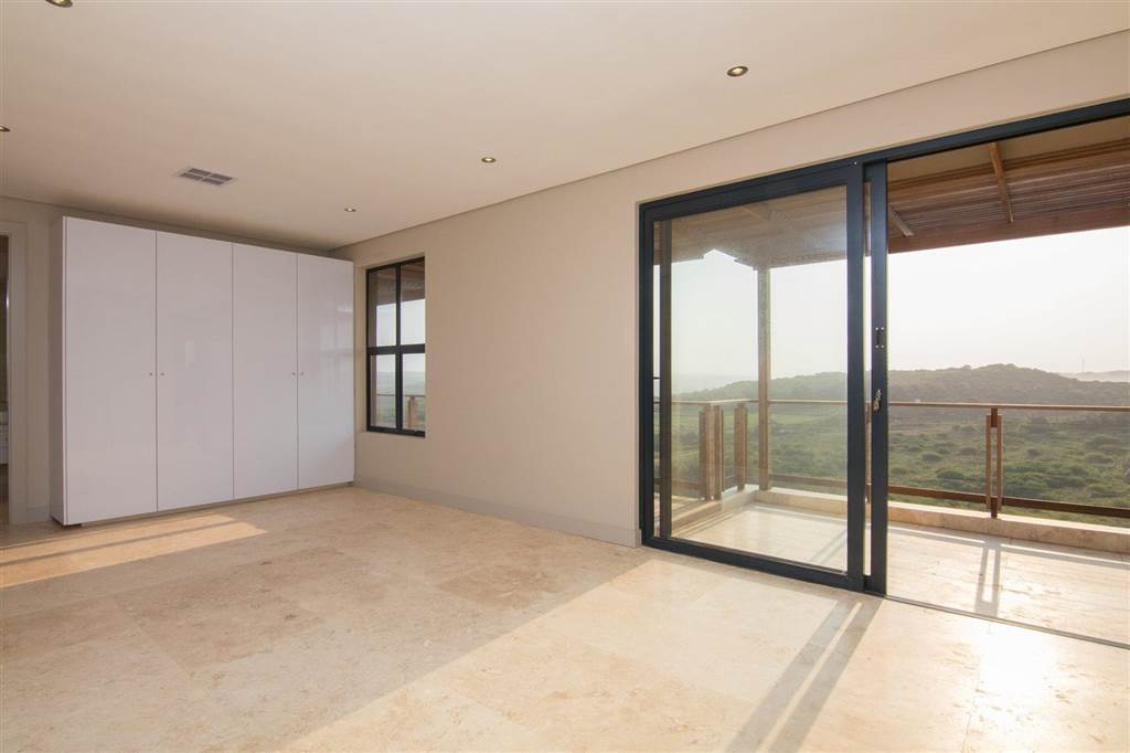 4 Bed House in Zimbali Estate photo number 16