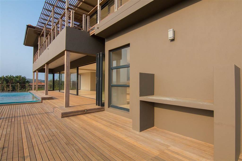4 Bed House in Zimbali Estate photo number 7