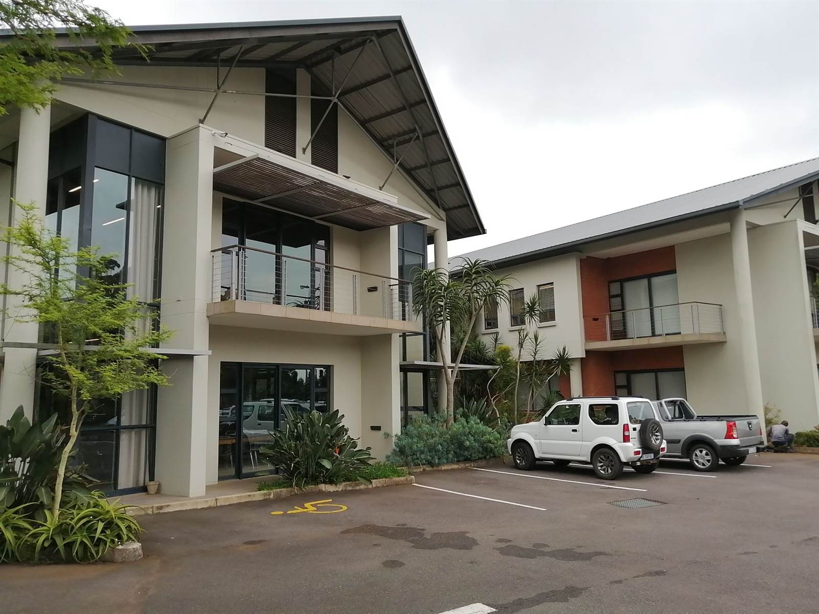 265  m² Commercial space in Hillcrest Central photo number 1