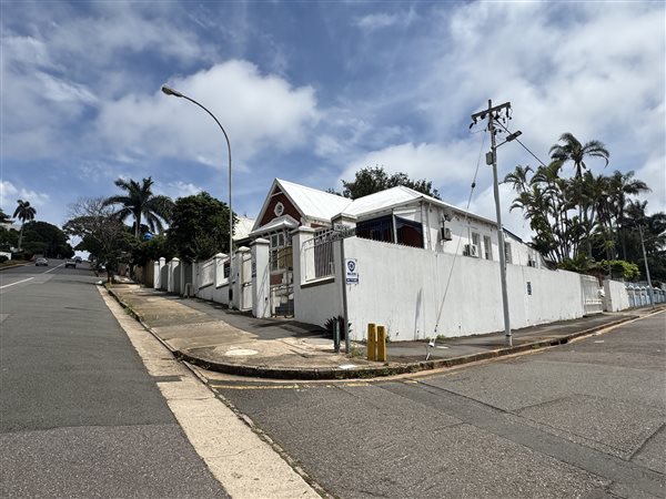 555 m² Commercial space 555 m² Commercial space