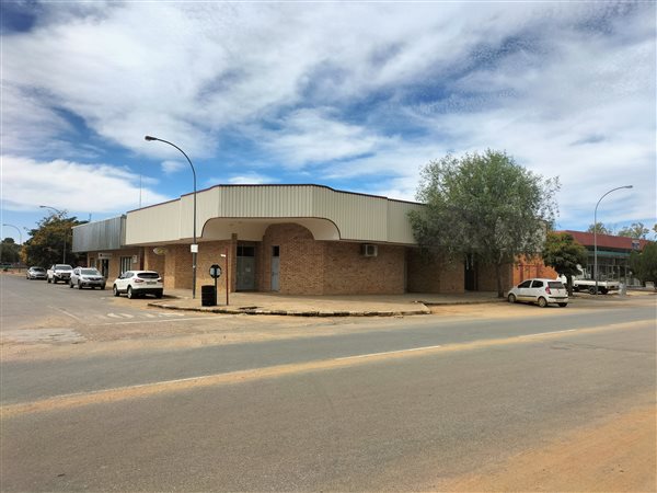 505  m² Commercial space