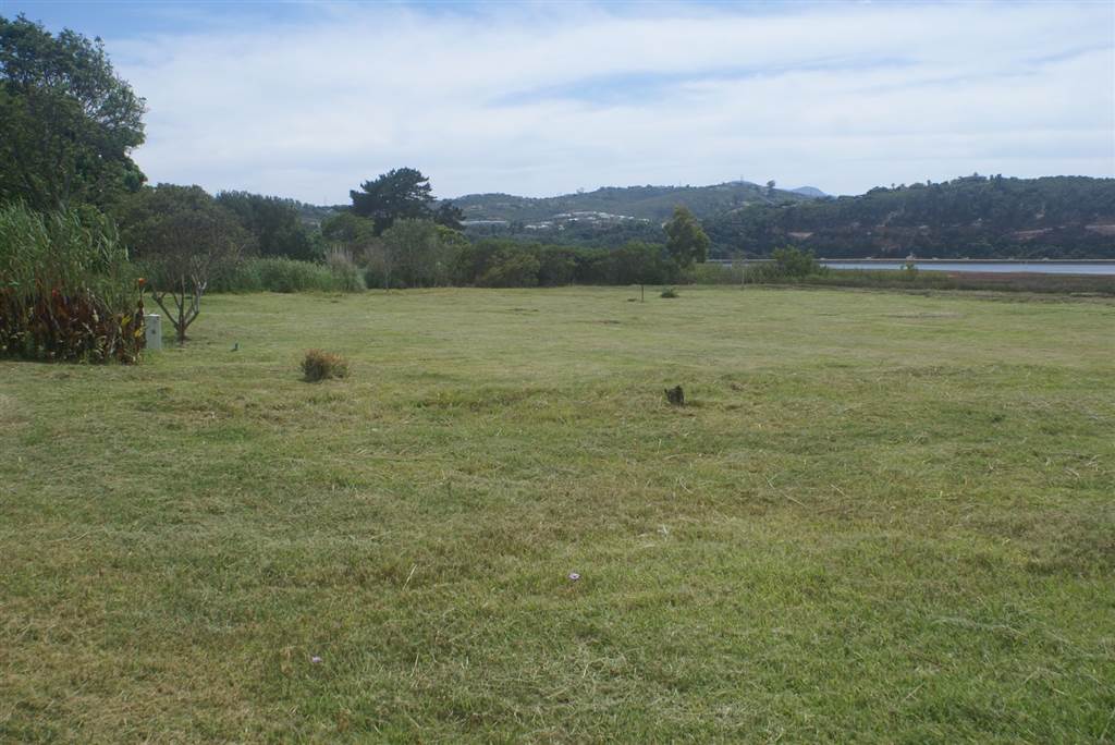 2740 m² Land available in Belvidere photo number 4