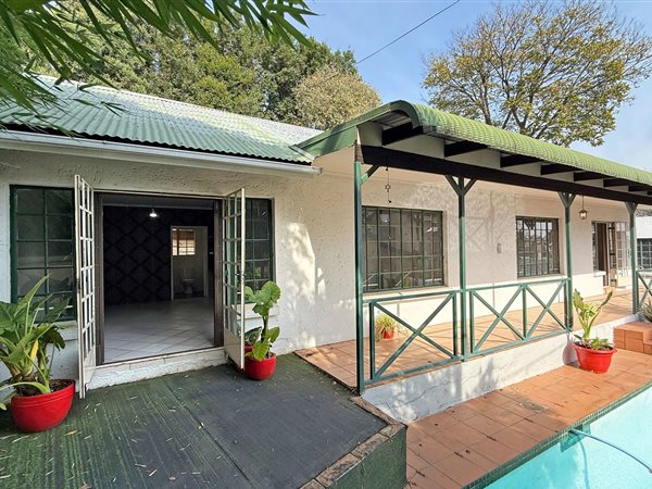 3 Bedroom House 3 Bedroom House