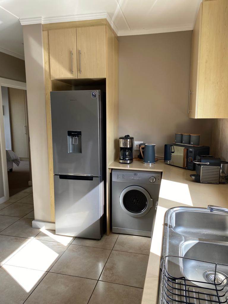 2 Bed Apartment in Plettenberg Bay photo number 20