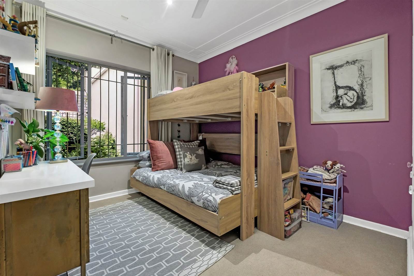 4 Bed House in Parktown North photo number 23