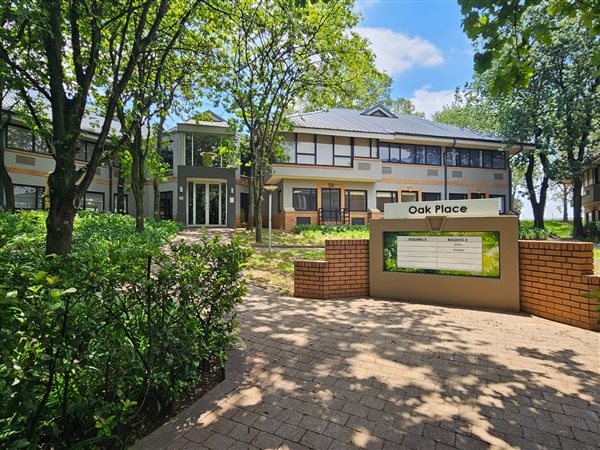 188  m² Commercial space in Woodmead