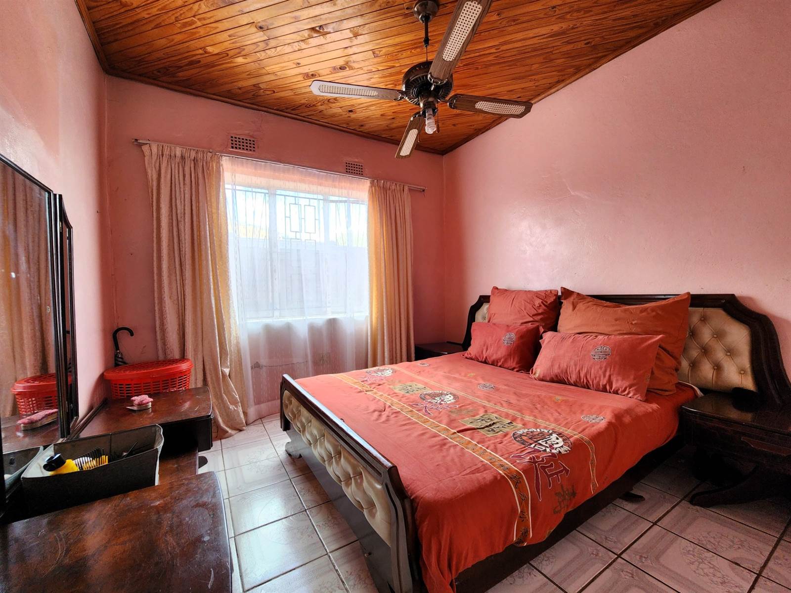 5 Bed House in Mamelodi West photo number 19