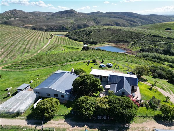 41.7 ha Farm 41.7 ha Farm