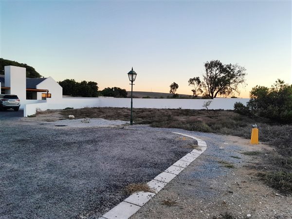 433 m² Land available in Shelley Point