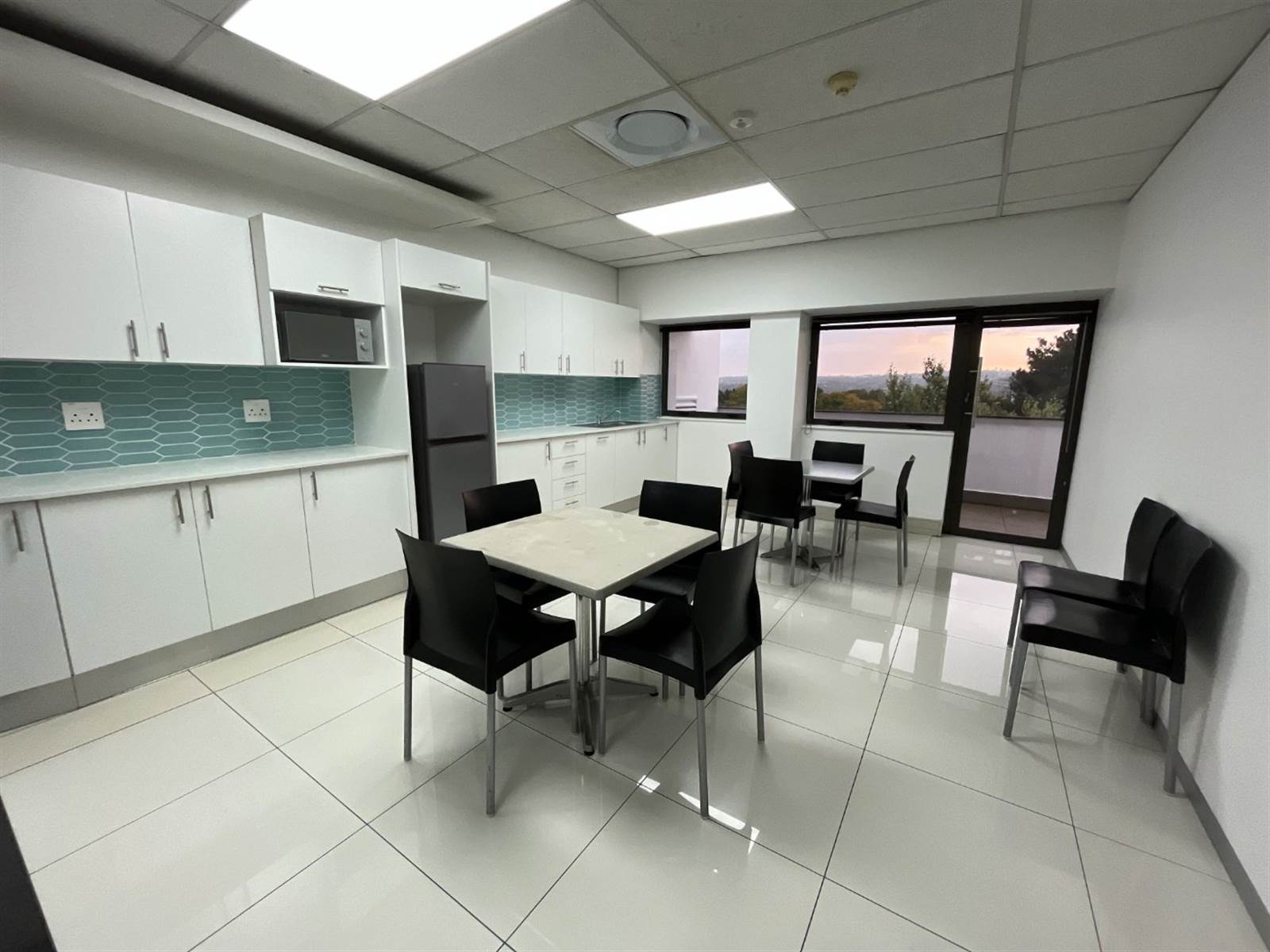 46  m² Office Space in Rivonia photo number 11