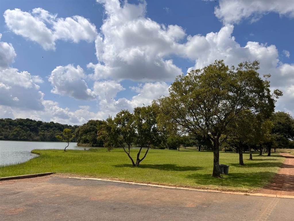 998 m² Land available in Boschkop photo number 7