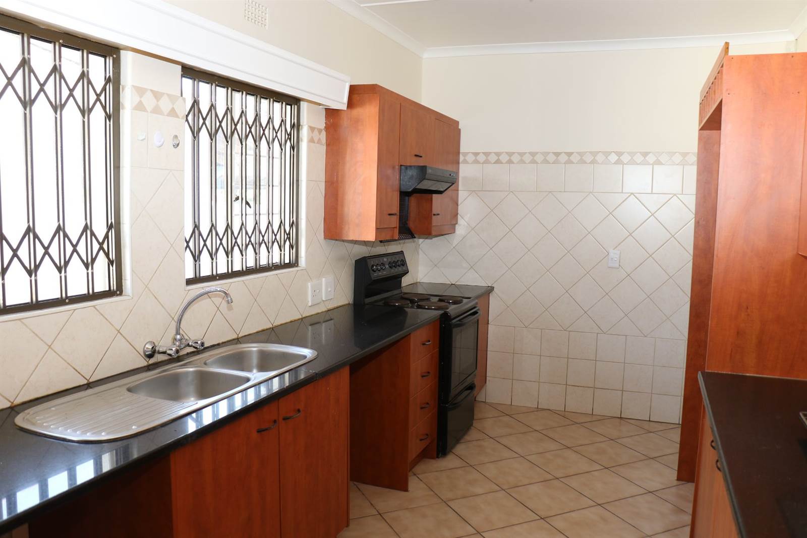3 Bed House in Randpark Ridge photo number 10