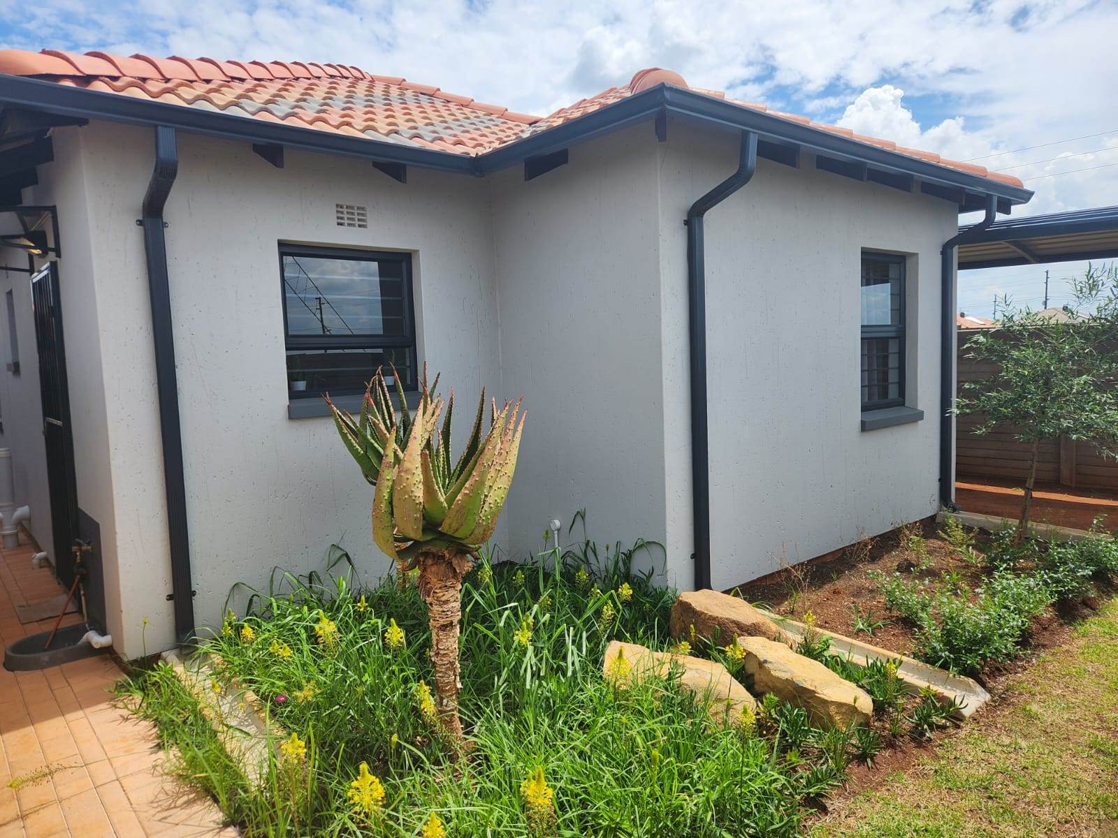 3 Bed House in Protea Glen photo number 11