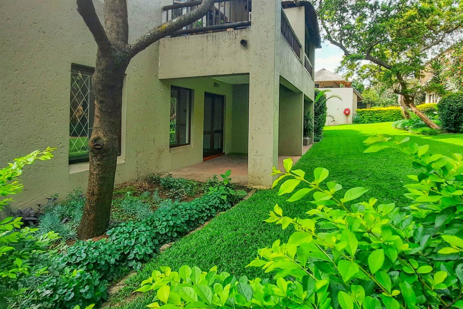 2 Bed Apartment in Jukskei Park photo number 1