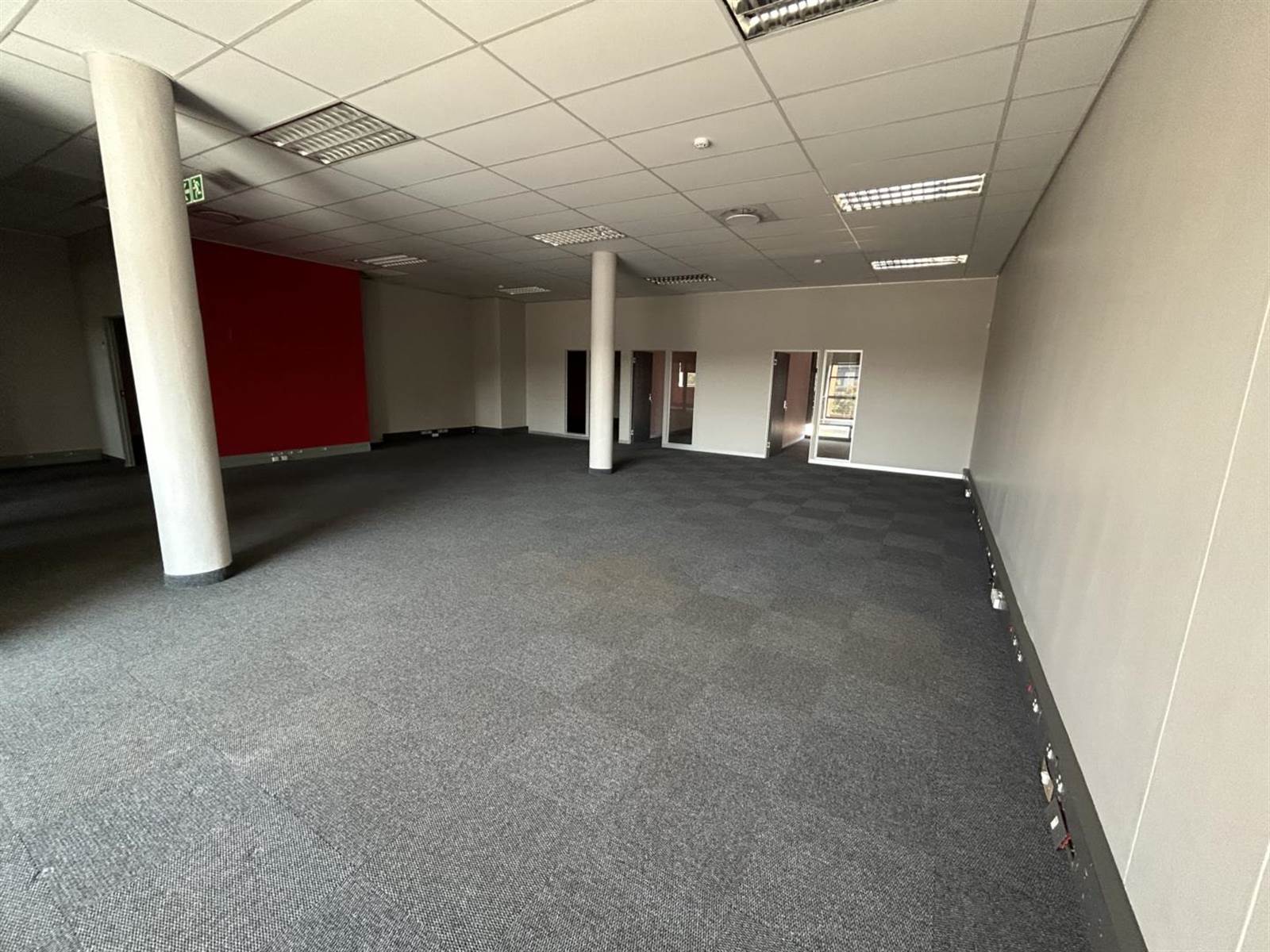 300  m² Commercial space in Highveld photo number 7