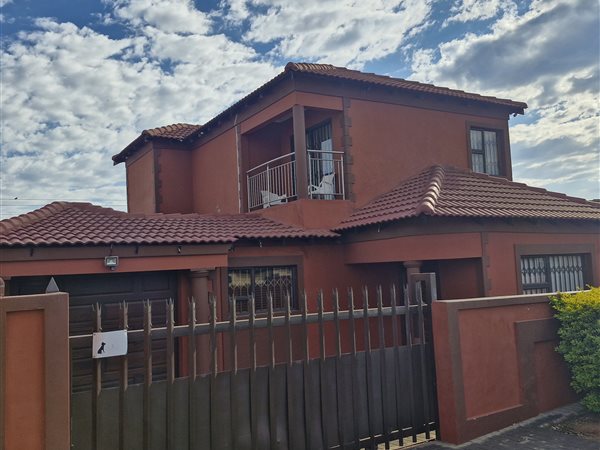 4 Bedroom House