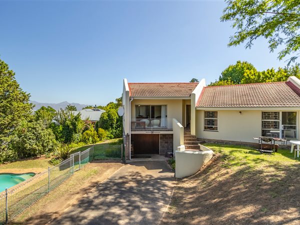 3 Bedroom House 3 Bedroom House