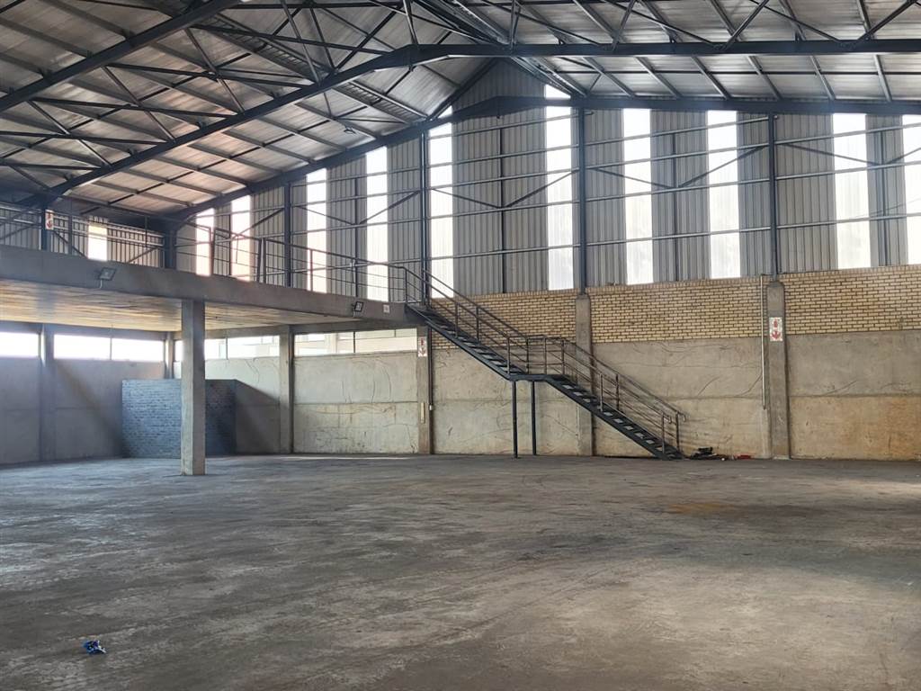 1705  m² Industrial space in Clayville photo number 7