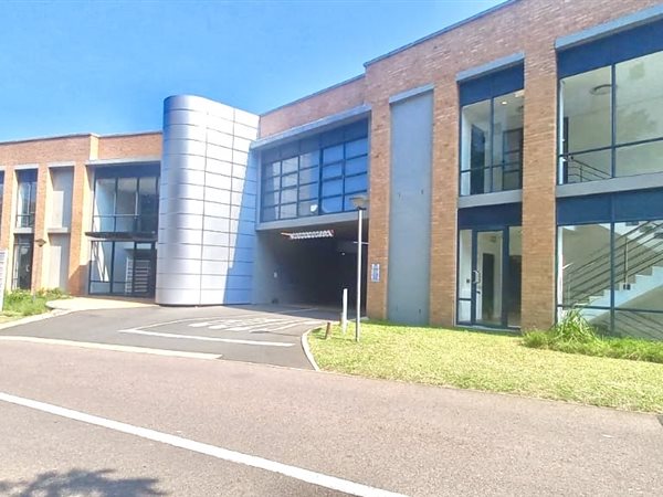 244  m² Office Space in Dawncliffe