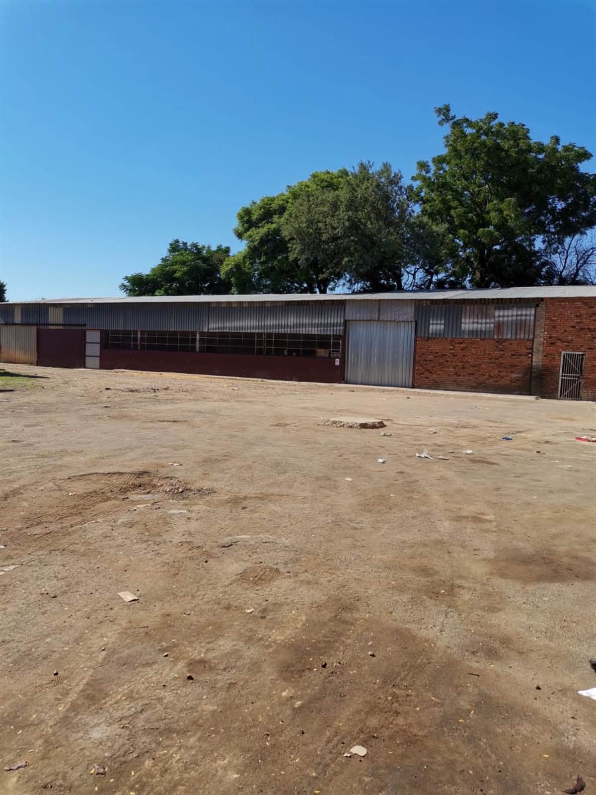 4000  m² Commercial space in Mafikeng photo number 6