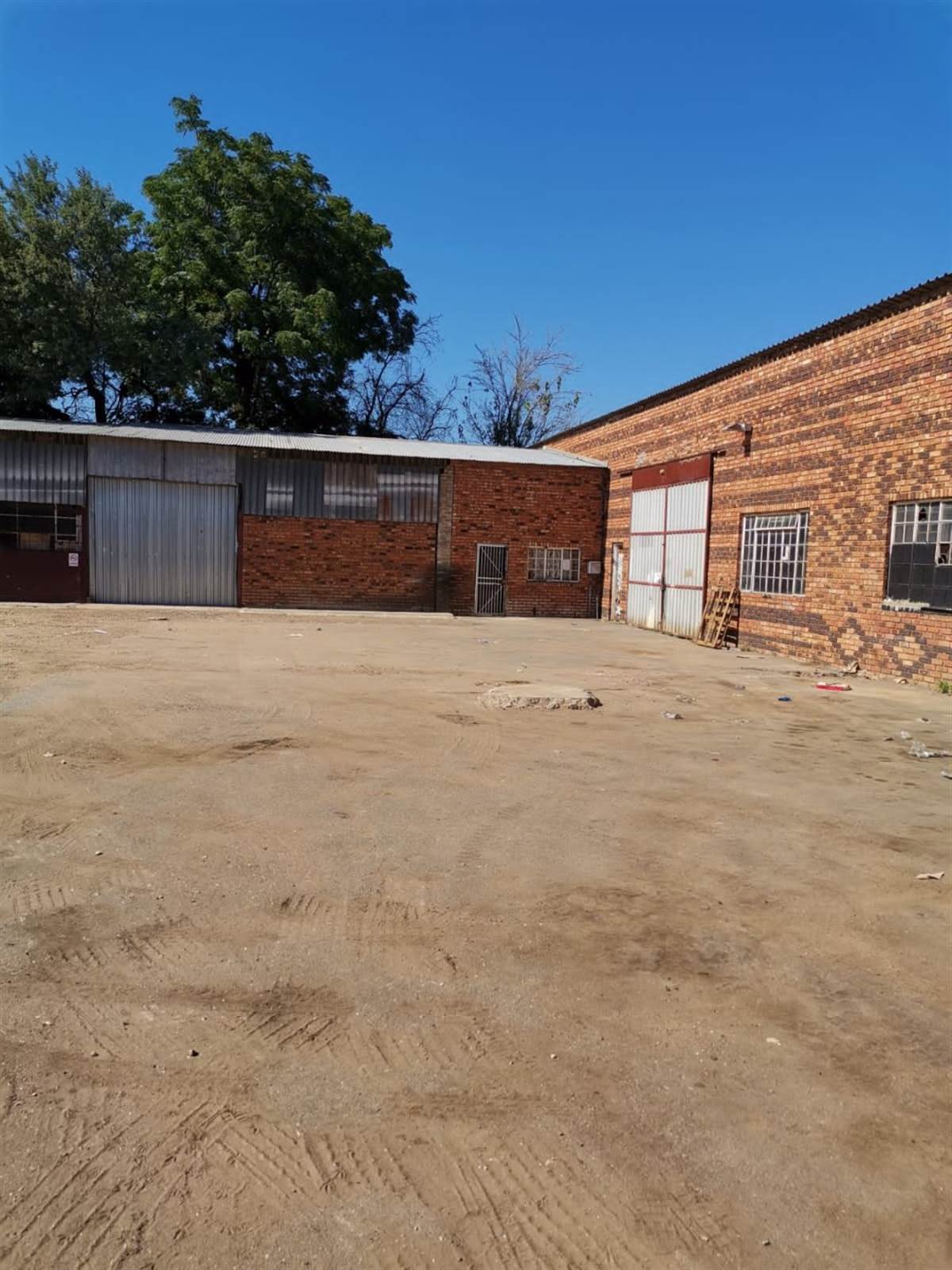 4000  m² Commercial space in Mafikeng photo number 17