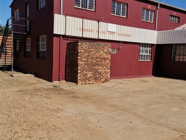 4000  m² Commercial space in Mafikeng