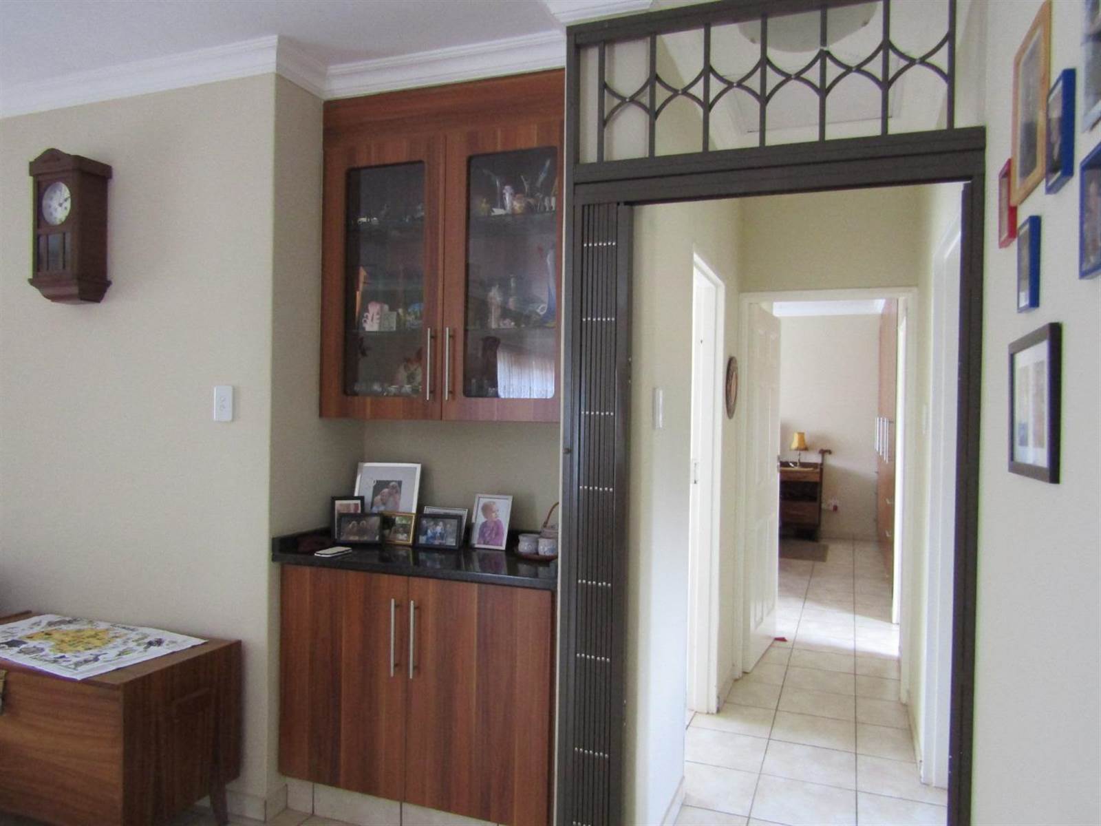 2 Bed House in Mookgophong (Naboomspruit) photo number 14