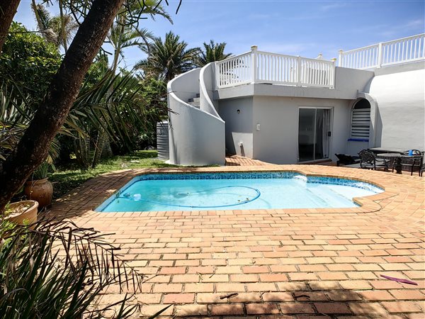 3 Bed House in Bazley Beach