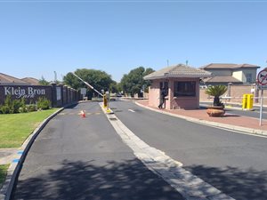 Apartment in Brackenfell Central