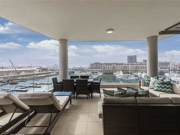 3 Bed Apartment in Waterfront