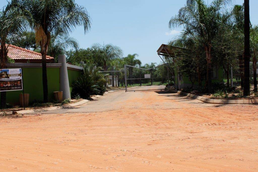672 m² Land available in Bela-Bela (Warmbaths) photo number 1