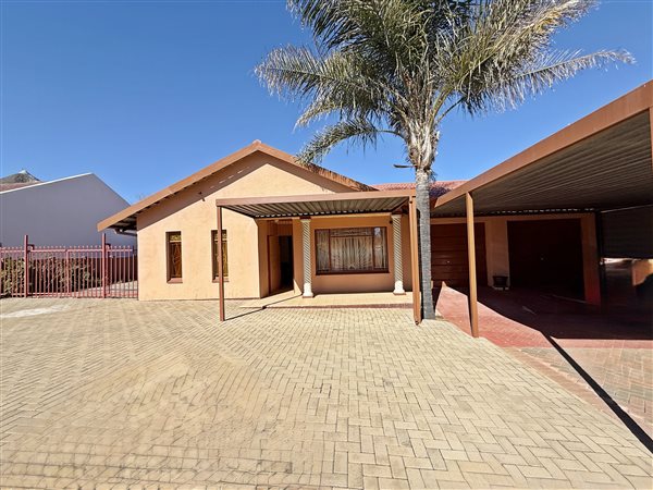 3 Bedroom House 3 Bedroom House