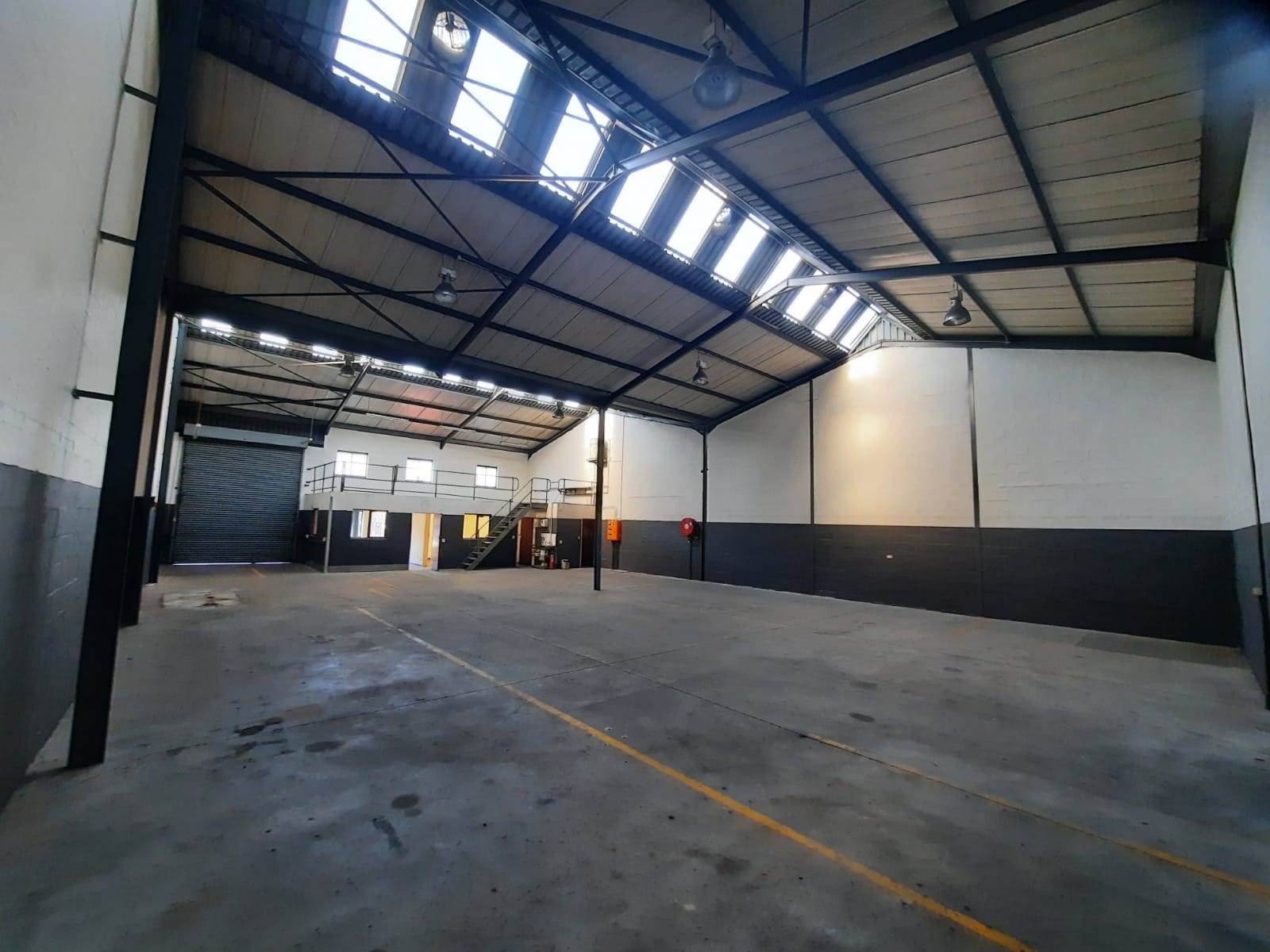 356  m² Industrial space in Beaconvale photo number 3