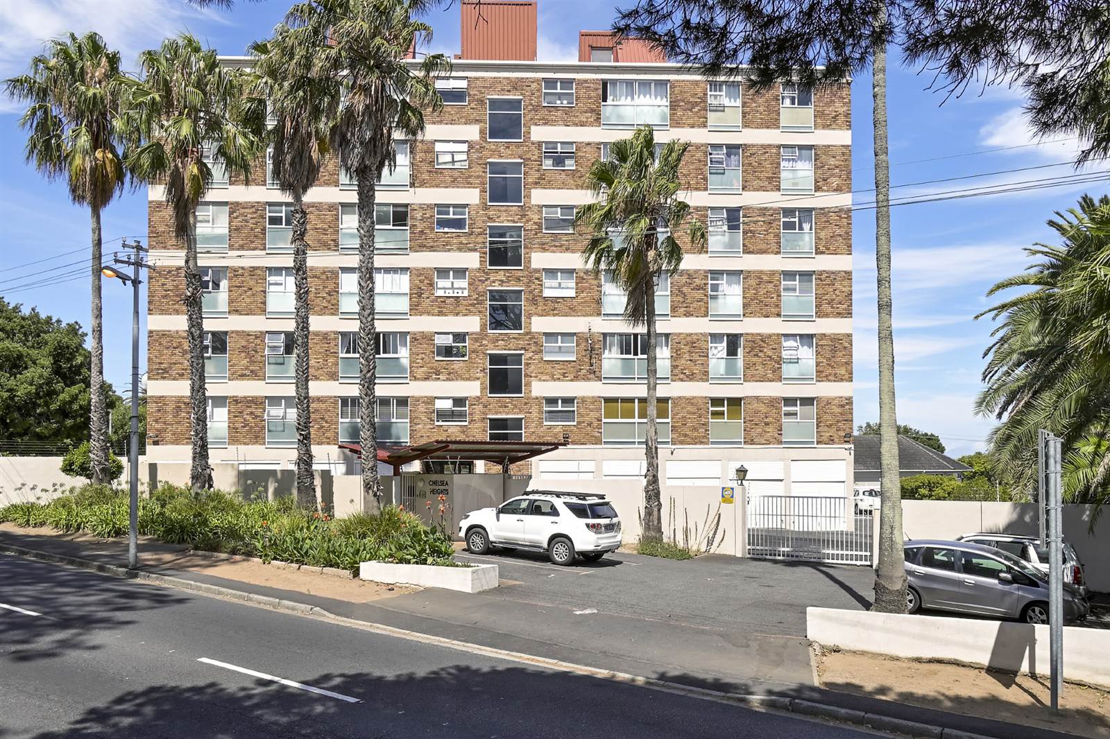 1 Bed Apartment in Wynberg Upper photo number 18