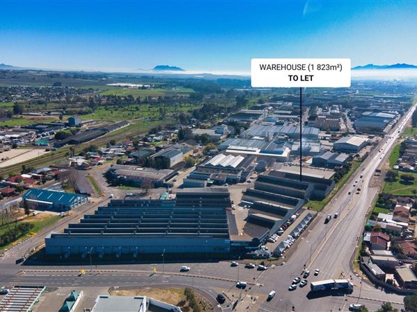 1 823 m² Industrial space 1 823 m² Industrial space
