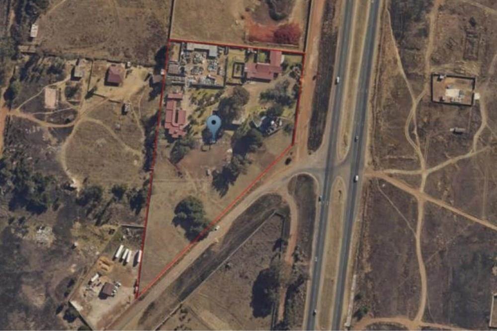 320  m² Industrial space in Randfontein South photo number 3