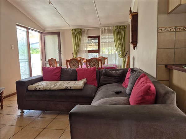 3 Bedroom House 3 Bedroom House