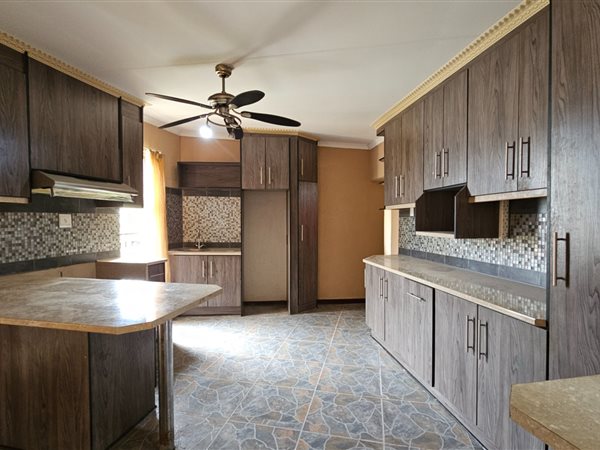 4 Bedroom Duet 4 Bedroom Duet