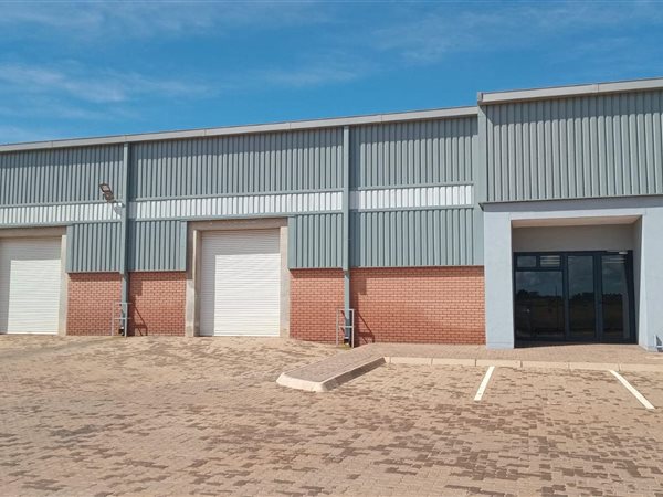 1 315  m² Industrial space