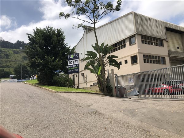 364  m² Industrial space