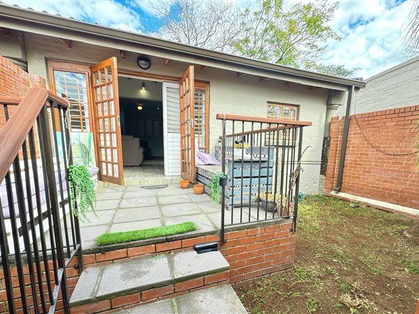 2 Bedroom Townhouse 2 Bedroom Townhouse