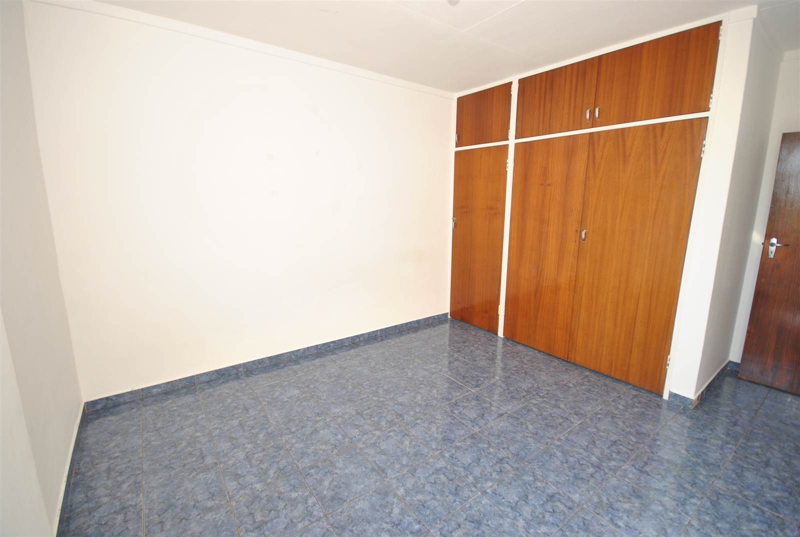 3 Bed Apartment in Hutten Heights photo number 17