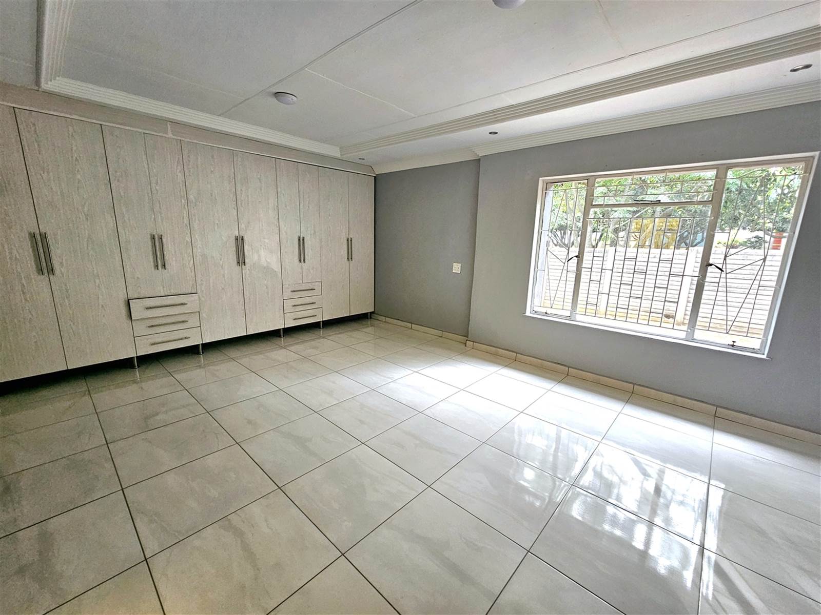 4 Bed House in Louis Trichardt photo number 6