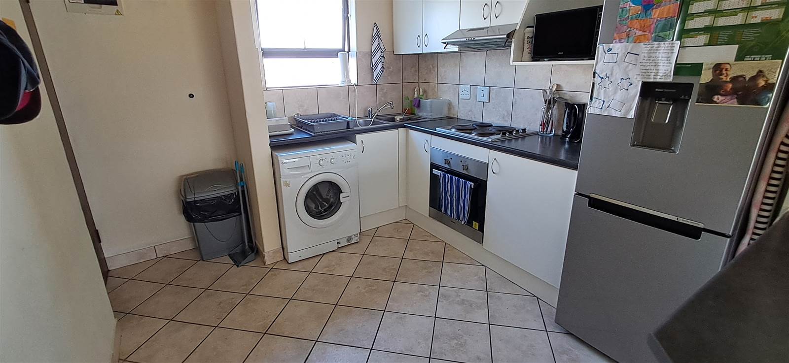 2 Bed Apartment to rent in Burgundy Estate RR4203290 Private Property